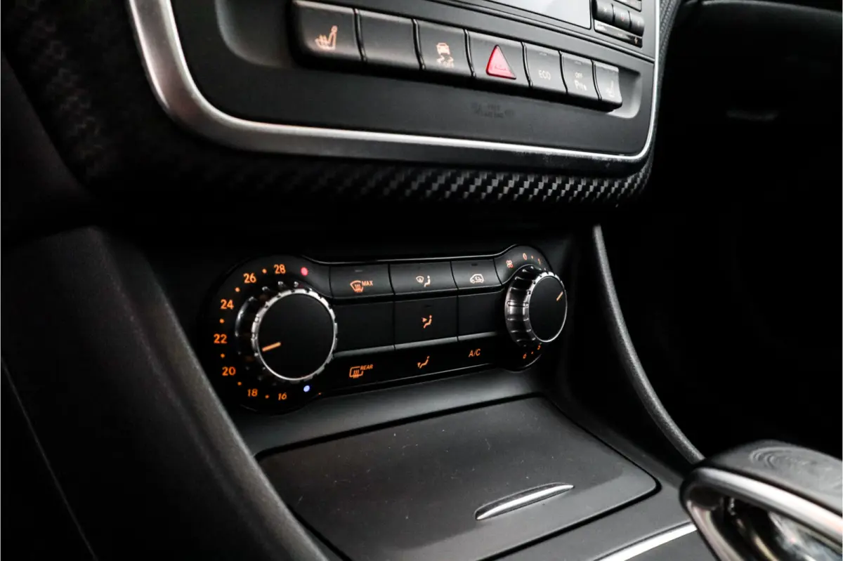 AMG 45 4MATIC - Camera, Harman/Kardon, Navigatie,