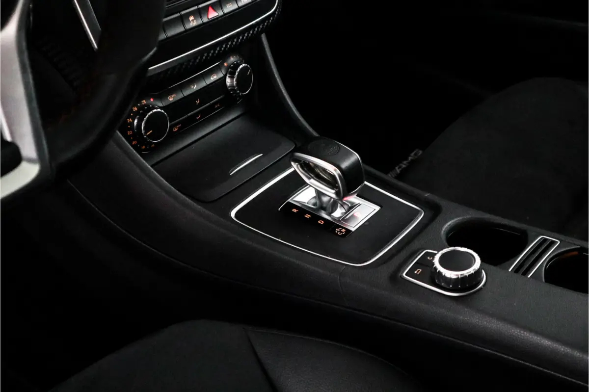 AMG 45 4MATIC - Camera, Harman/Kardon, Navigatie,