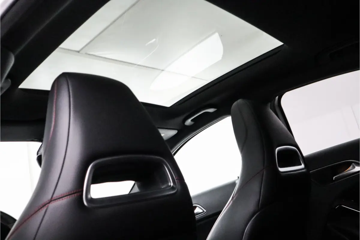 AMG 45 4MATIC - Camera, Harman/Kardon, Navigatie,