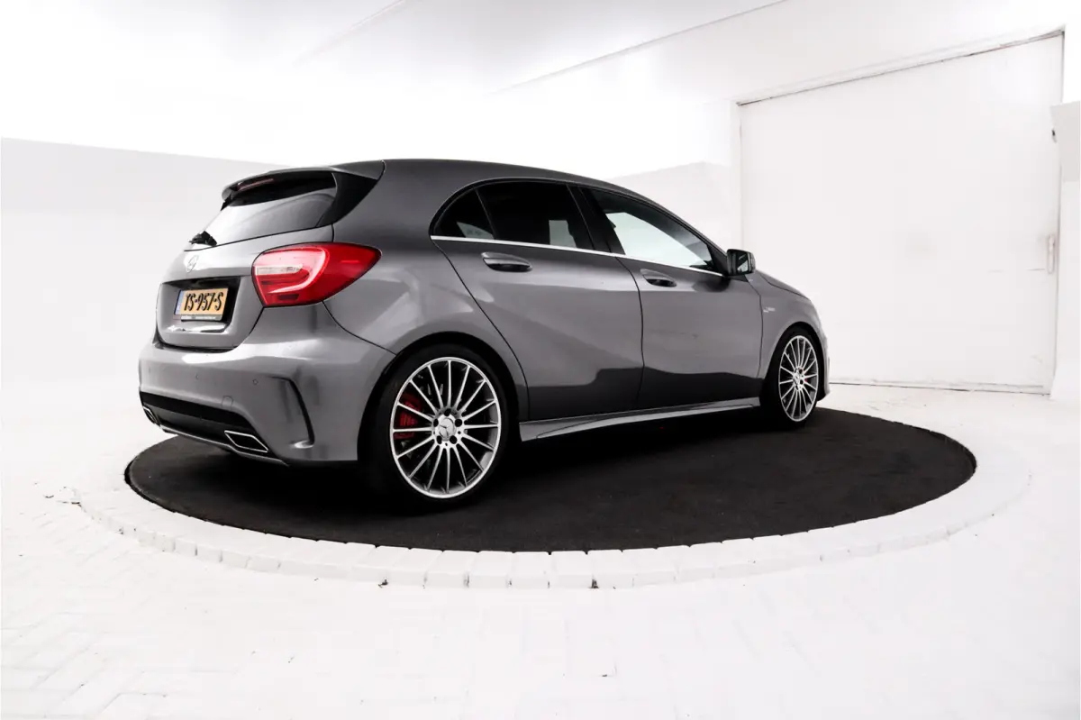 AMG 45 4MATIC - Camera, Harman/Kardon, Navigatie,