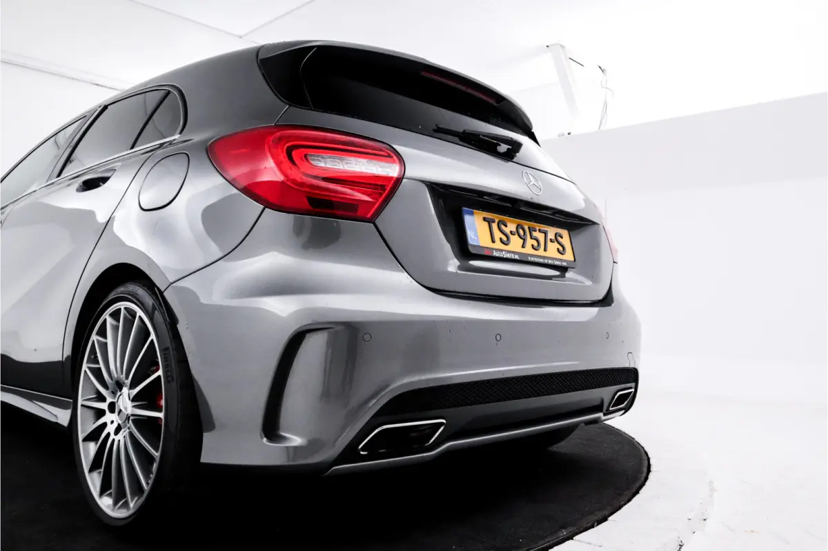 AMG 45 4MATIC - Camera, Harman/Kardon, Navigatie,