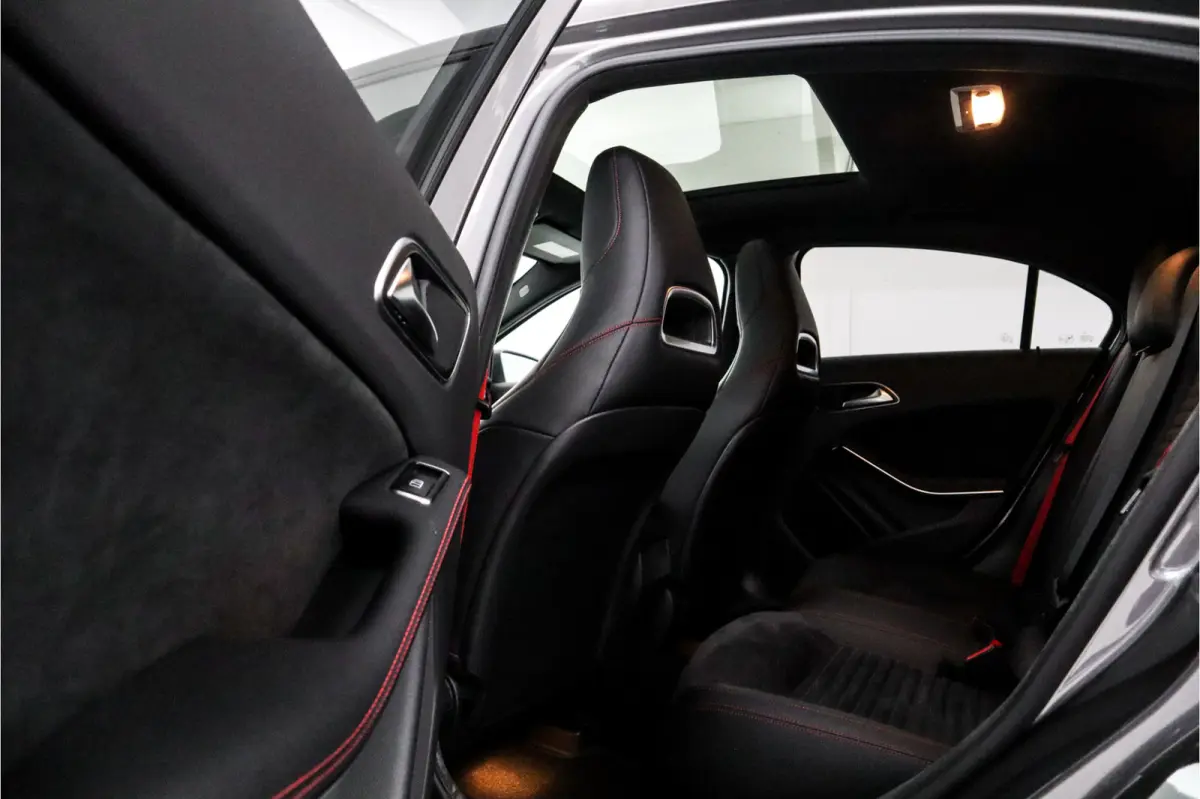 AMG 45 4MATIC - Camera, Harman/Kardon, Navigatie,