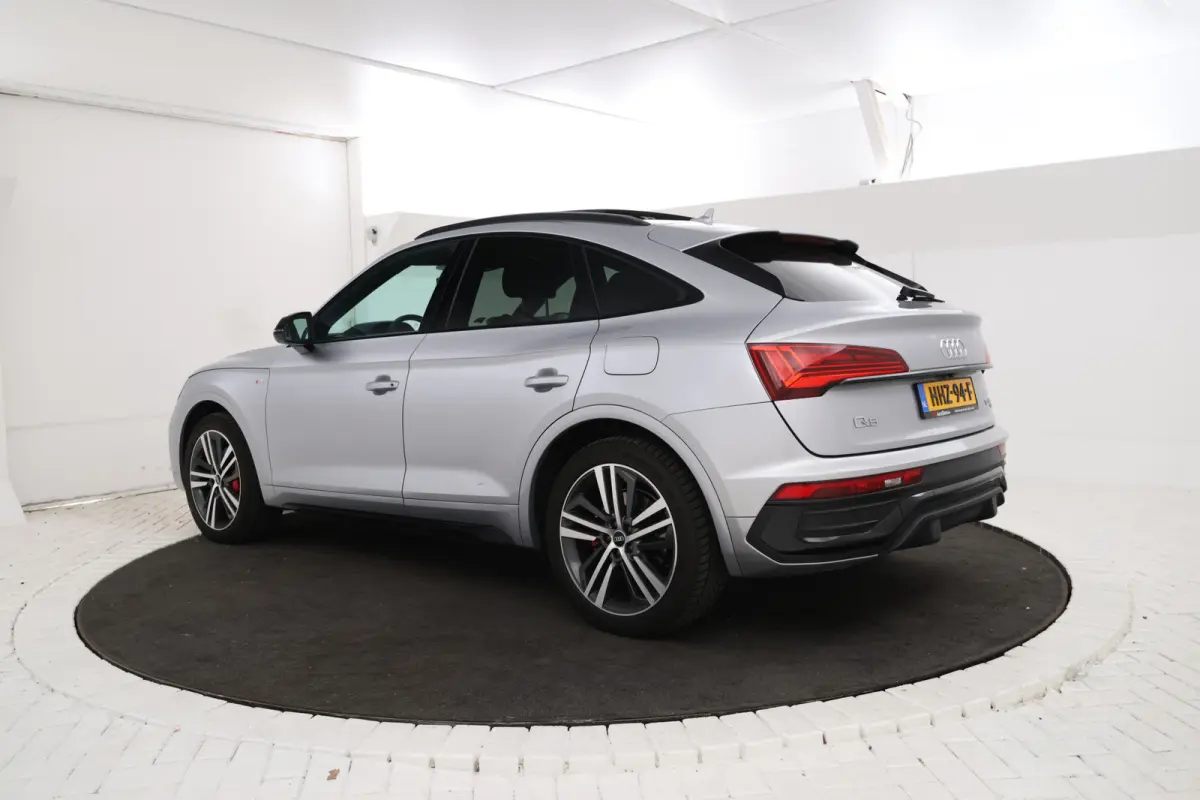55 TFSI e S edition Electrische trekhaak, Apple carplay / Android auto, Panorama dak, S line!