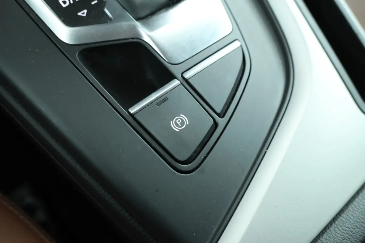35 TDI S edition 136PK Virtual, Leder, Climate,
