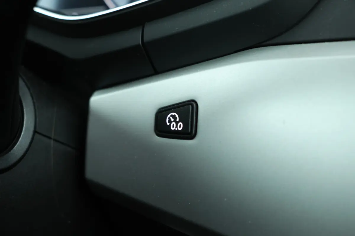 35 TDI S edition 136PK Virtual, Leder, Climate,