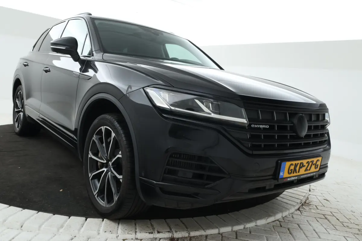 3.0 TSi eHybrid 4MOTION FULL BLACK! Navi, leer,