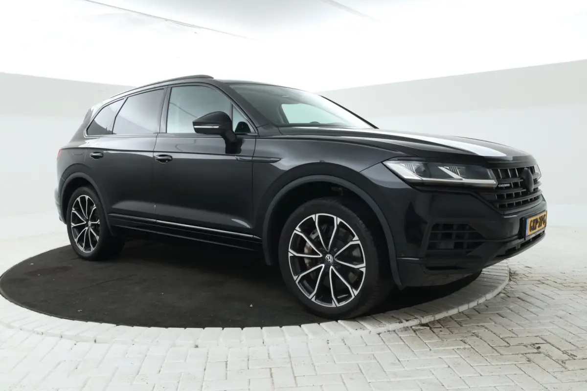 3.0 TSi eHybrid 4MOTION FULL BLACK! Navi, leer,