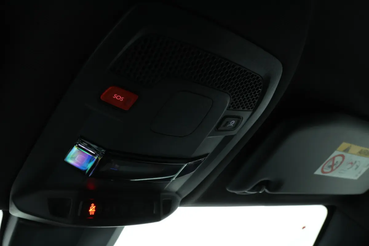 1.5 BlueHDI Allure Automaat, Digital dash! halfleder, climate,
