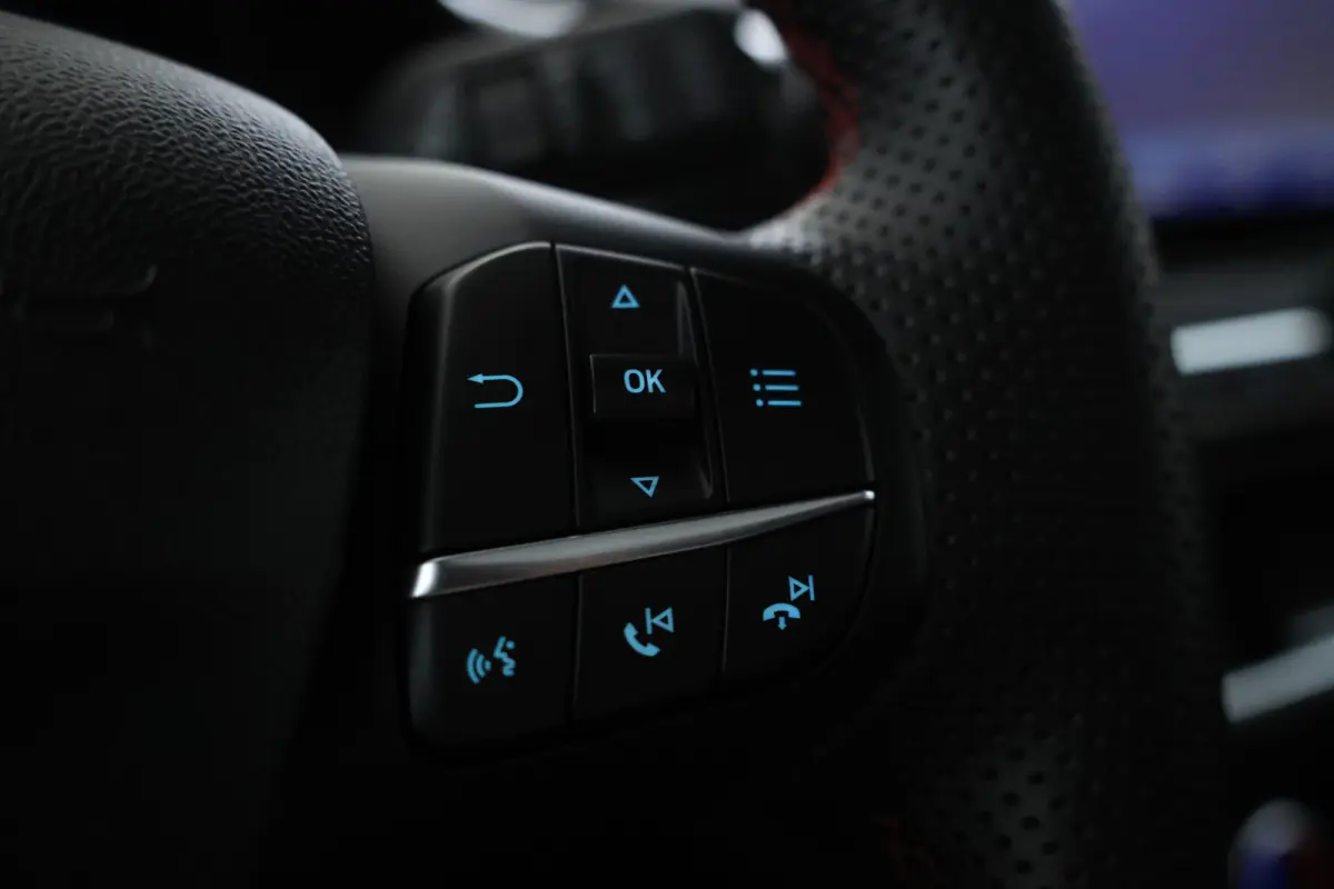 1.5 TDCI St-line Uniek!, Panorama, Spoilers, Navi, Apple carplay etc. etc.