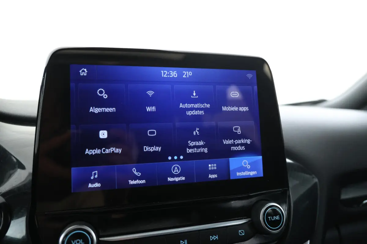 1.5 TDCI St-line Uniek!, Panorama, Spoilers, Navi, Apple carplay etc. etc.