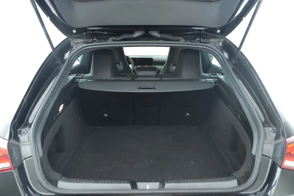 AMG 45 S 4MATIC+ 422Pk, Navigatie, Climate