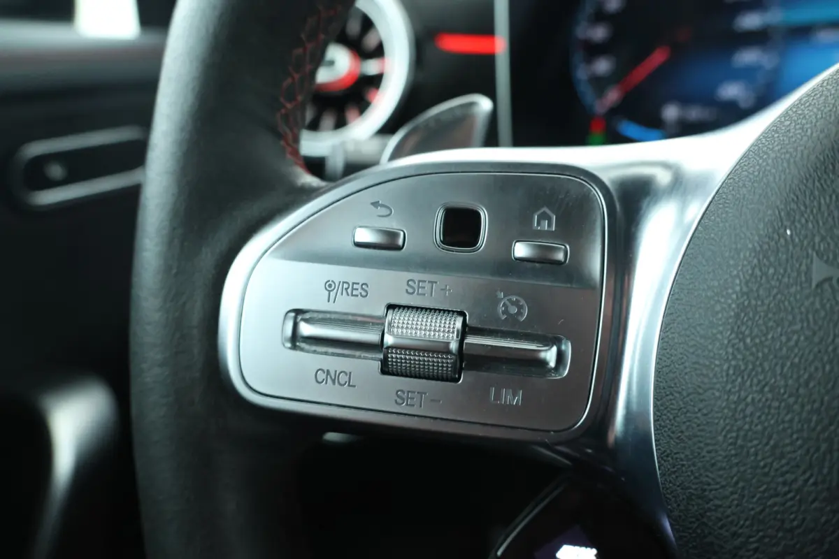AMG 45 S 4MATIC+ 422Pk, Navigatie, Climate