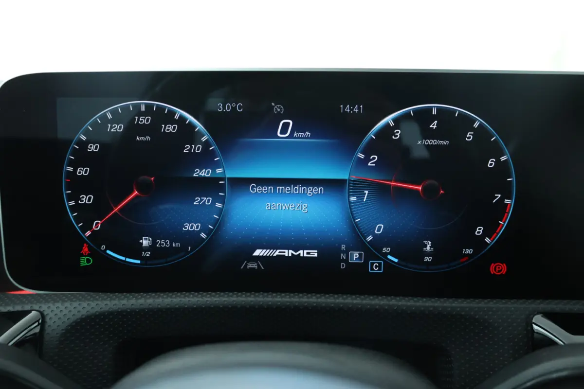 AMG 45 S 4MATIC+ 422Pk, Navigatie, Climate
