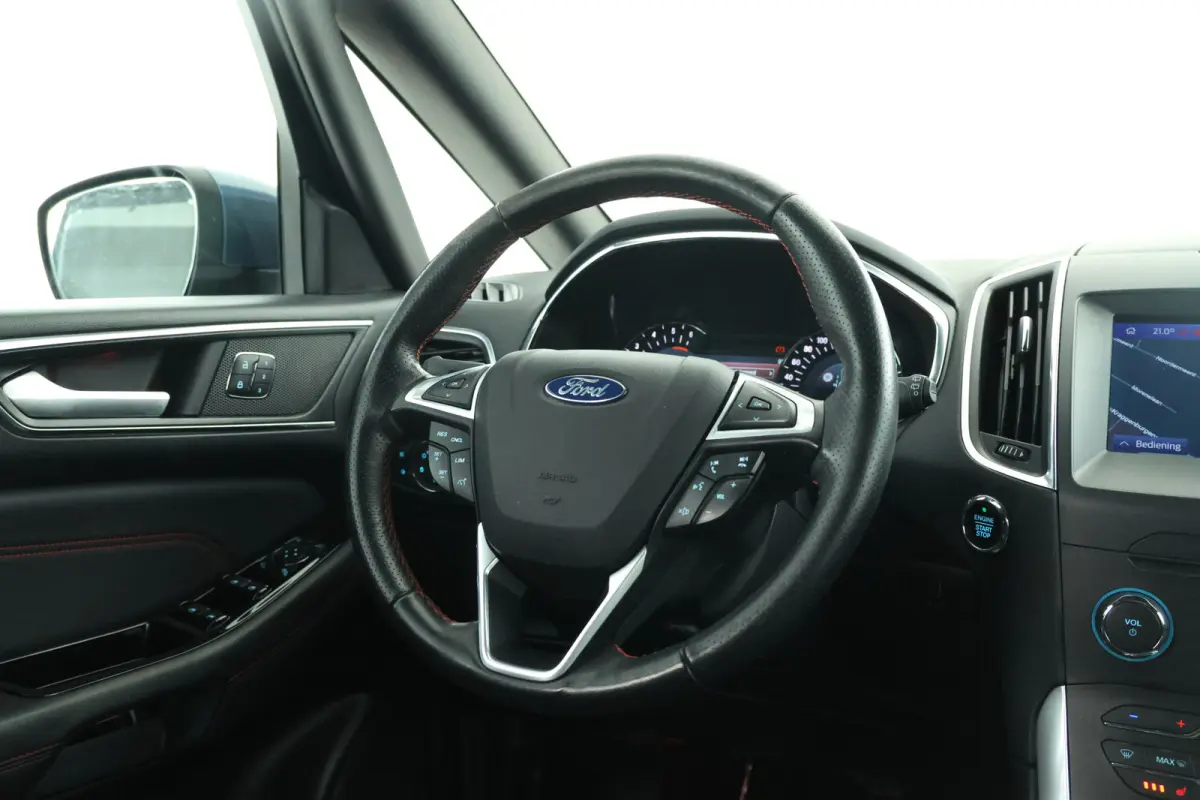 2.0 TDCi Titanium 7p. 7 Persoons, Navigatie, Leer, Climate, Trekhaak
