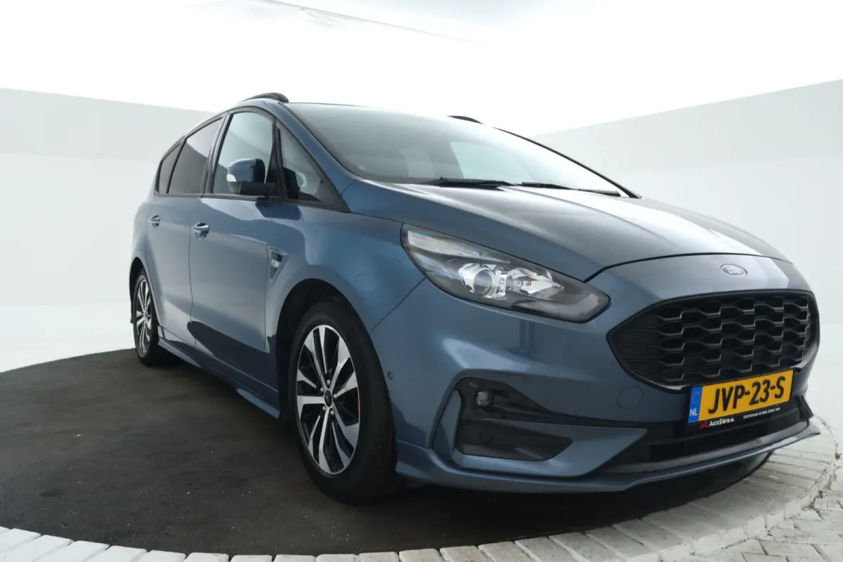 2.0 TDCi Titanium 7p. 7 Persoons, Navigatie, Leer, Climate, Trekhaak