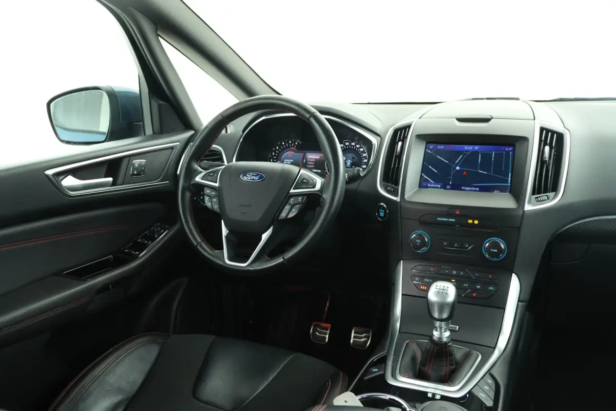 2.0 TDCi Titanium 7p. 7 Persoons, Navigatie, Leer, Climate, Trekhaak
