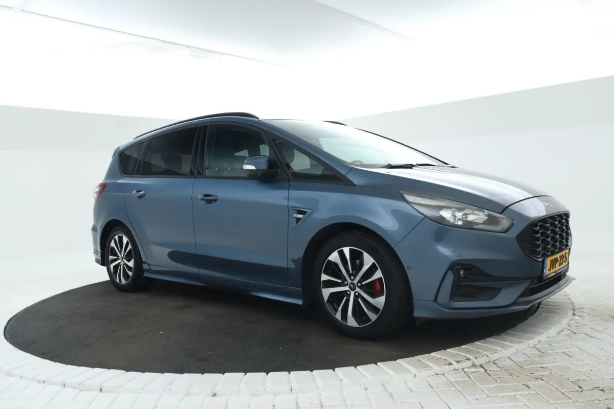 2.0 TDCi Titanium 7p. 7 Persoons, Navigatie, Leer, Climate, Trekhaak