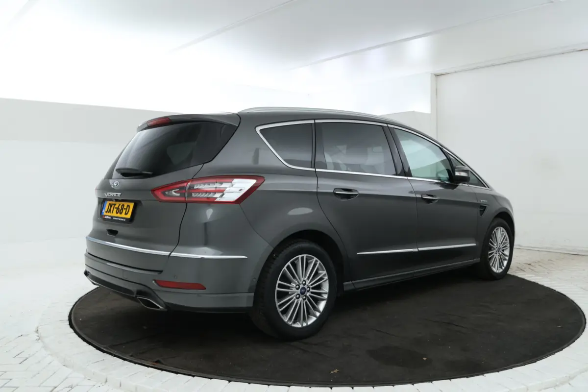2.0 EcoBlue Bi-Turbo Vignale 177Pk, Navigatie, Leer, Climate,