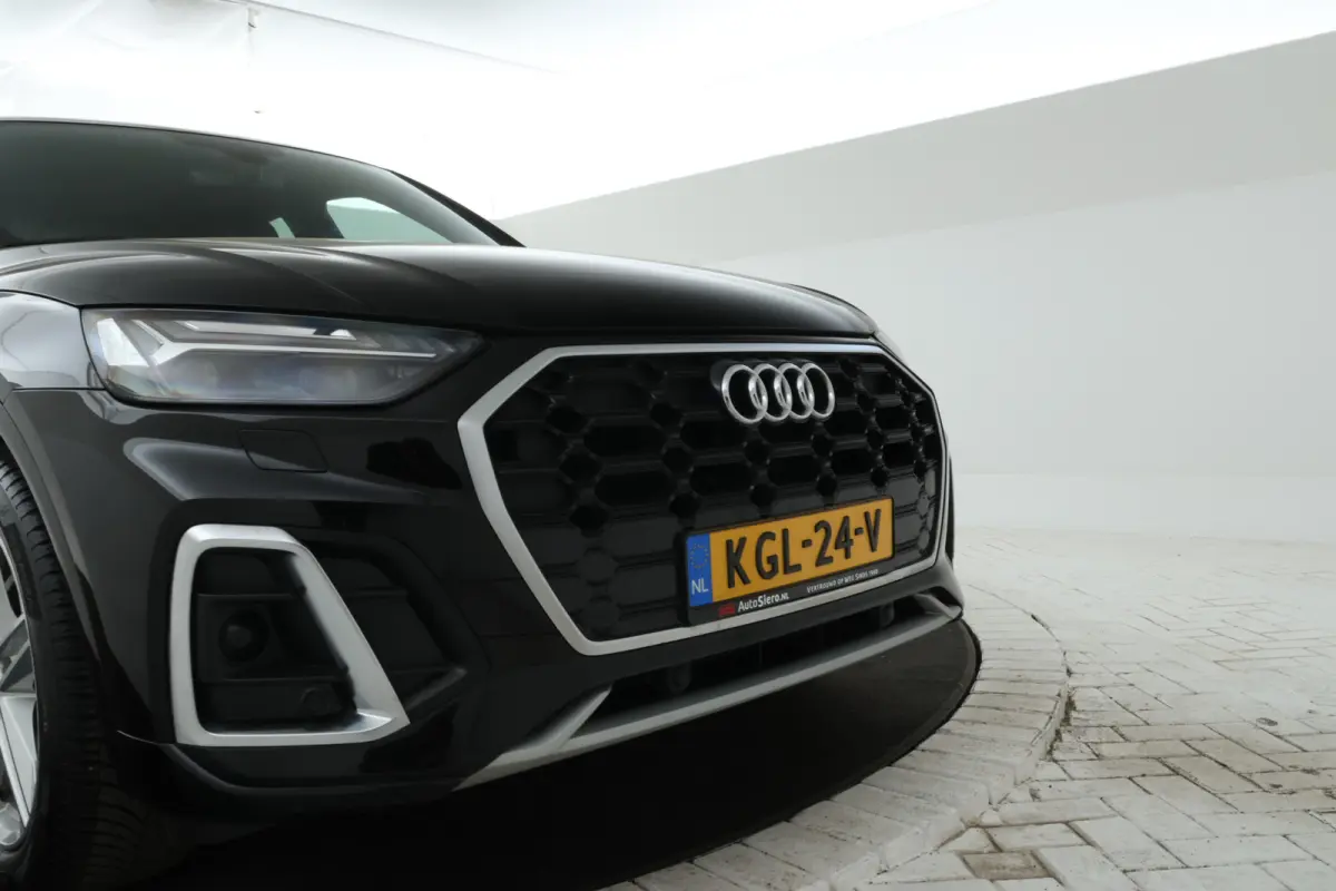 30 TDI Design Stoelverwamring V/A, el schuif-/kanteldak, Trekhaak etc etc