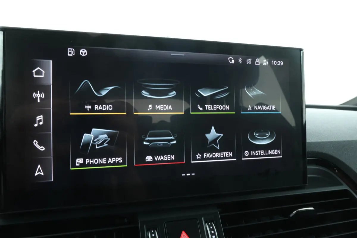 30 TDI Design Stoelverwamring V/A, el schuif-/kanteldak, Trekhaak etc etc