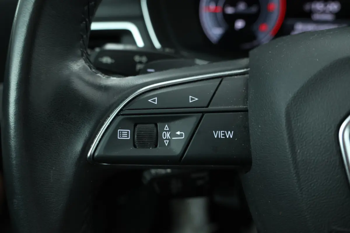 35 TDI S edition 136PK Virtual, Leder, Climate,