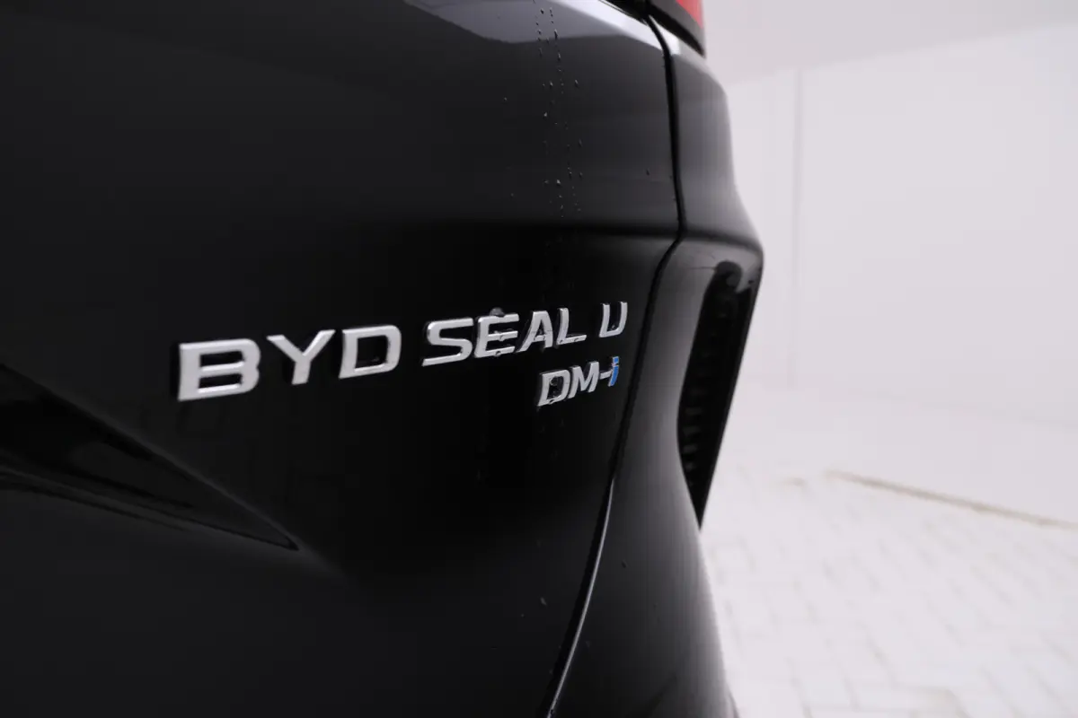 1.5 DM-i FWD Boost Plug in hybrid, Fabrieksnieuw!