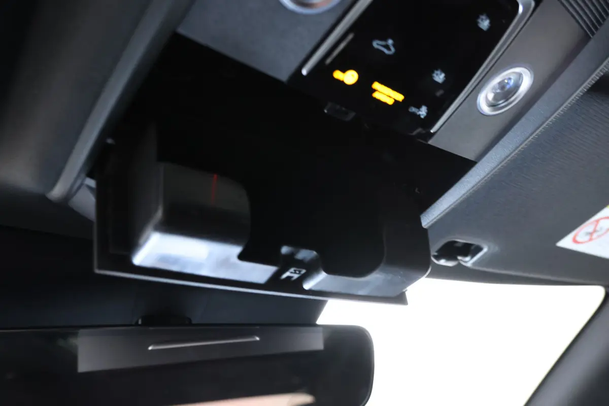 1.5 DM-i FWD Boost Plug in hybrid, Fabrieksnieuw!