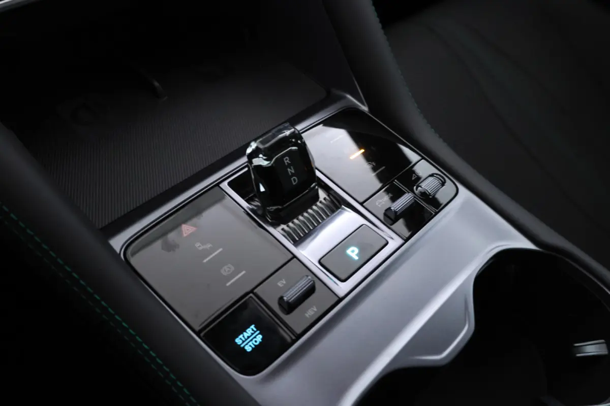 1.5 DM-i FWD Boost Plug in hybrid, Fabrieksnieuw!