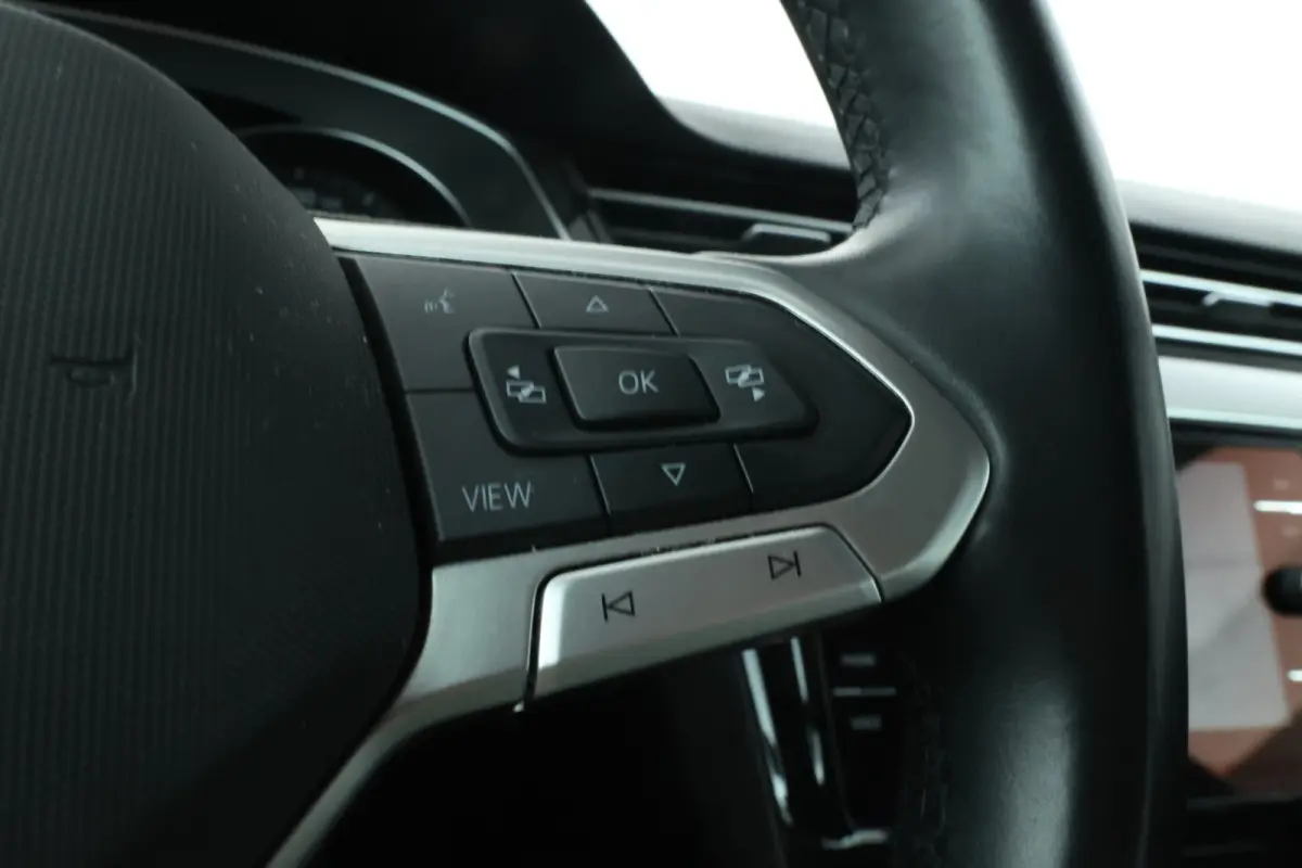 1.6 TDI Comfort Business Automaat, Navigatie, Apple carplay, Climate,