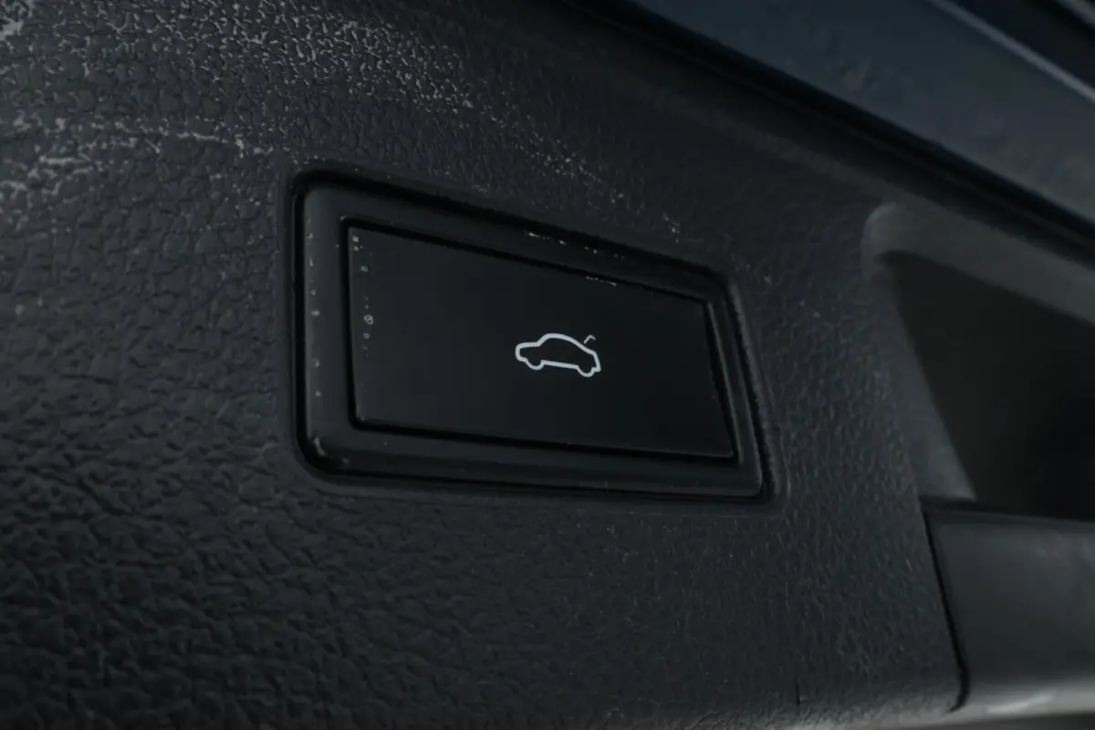 1.6 TDI Comfort Business Automaat, Navigatie, Apple carplay, Climate,