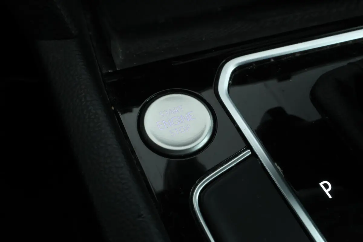 1.6 TDI Comfort Business Automaat, Navigatie, Apple carplay, Climate,