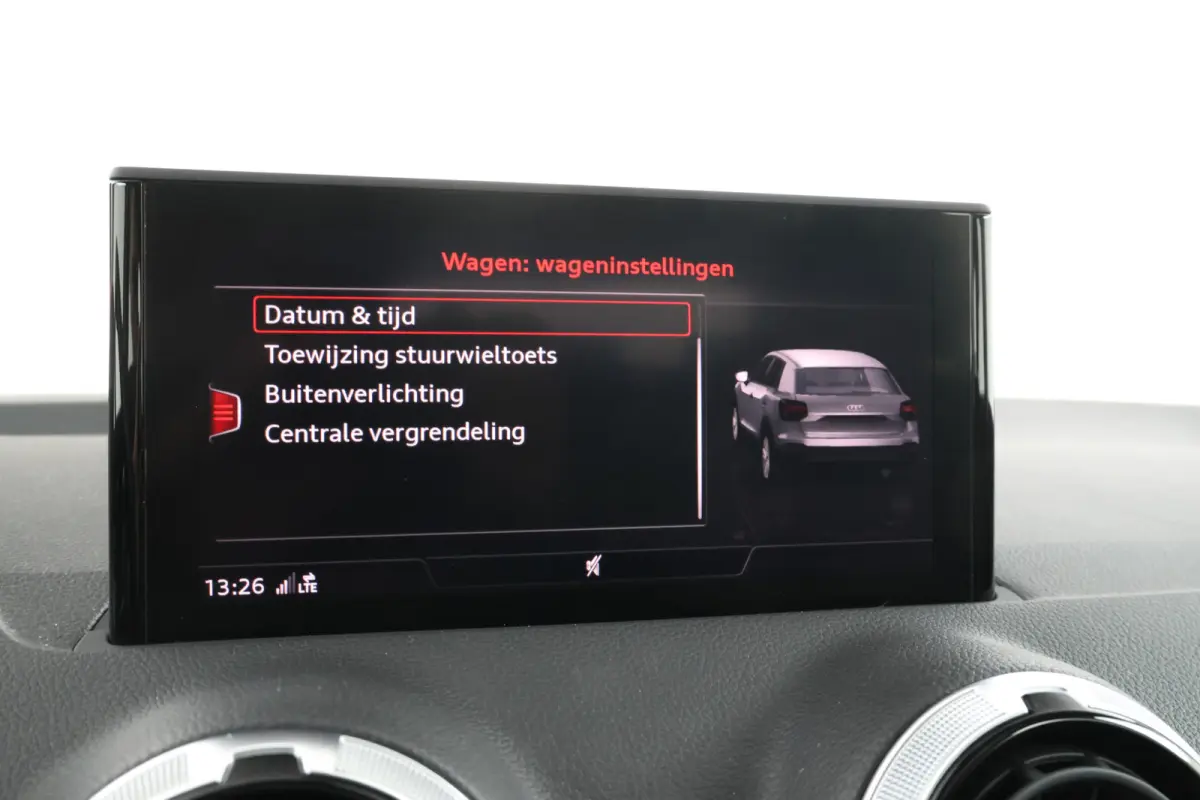 30 TFSI S Edition - Camera, Stoelverwarming, Volleder, Navigatie