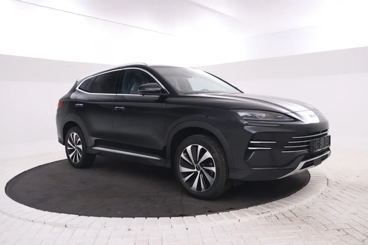 1.5 DM-i FWD Boost Plug in hybrid, Fabrieksnieuw!