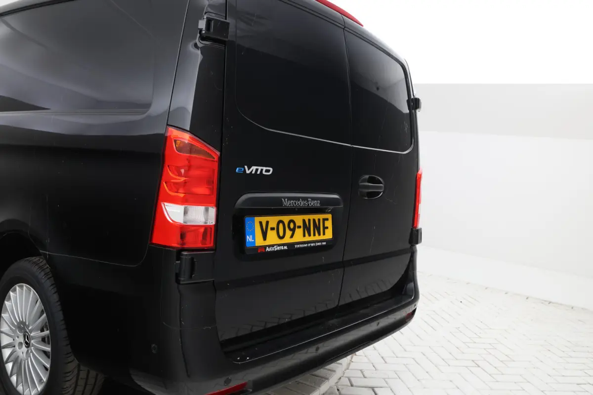 eVito 112 L2 60 kWh Direct  leverbaar!