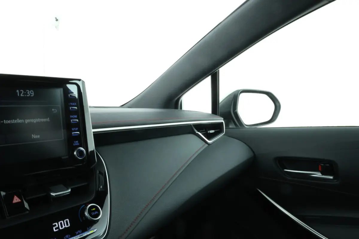 2.0 Hybrid Premium 184pk, Navigatie, Climtae