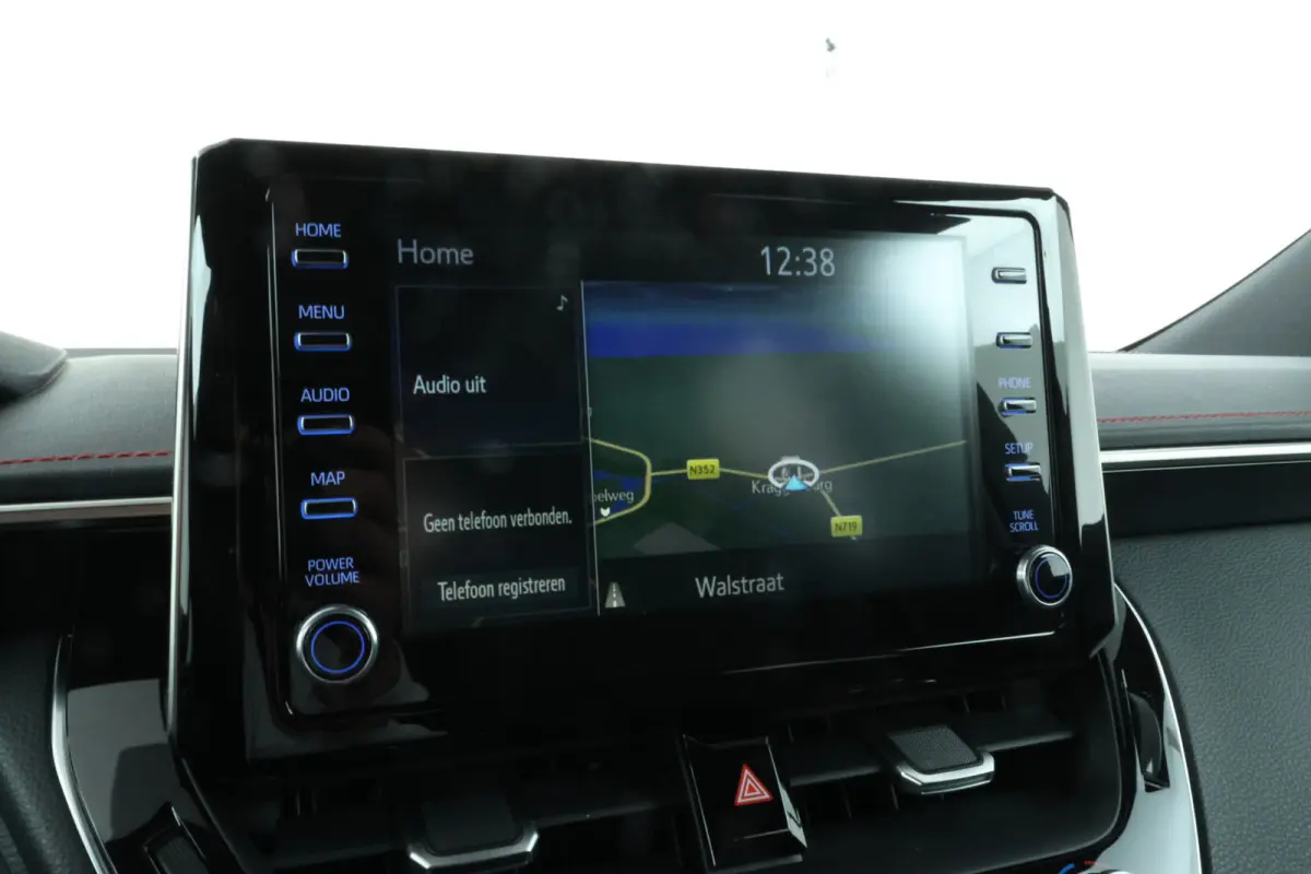2.0 Hybrid Premium 184pk, Navigatie, Climtae