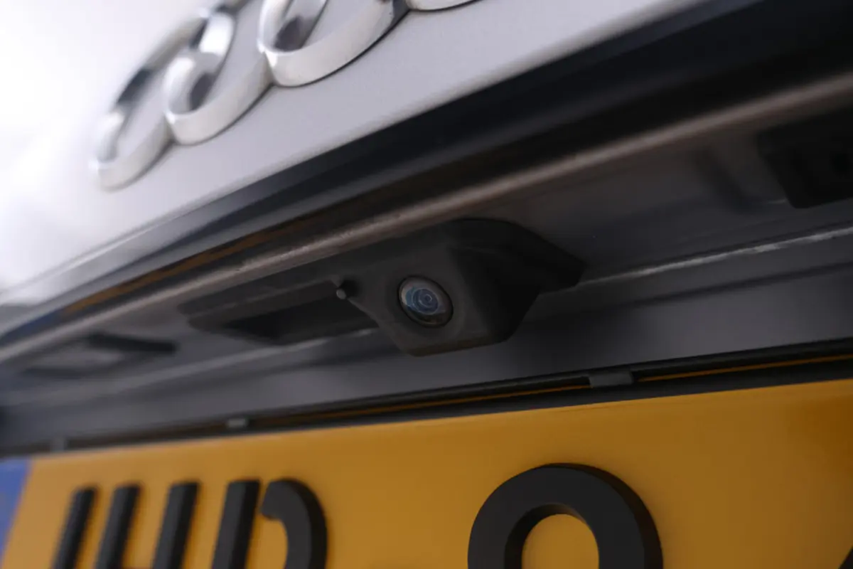 55 TFSI e quattro Competition S-line 262pk, zwarte hemel s-line stuur climate,
