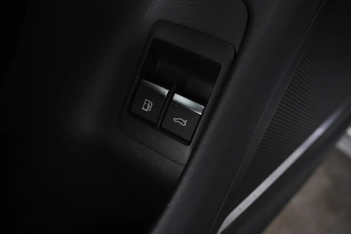 55 TFSI e quattro Competition S-line 262pk, zwarte hemel s-line stuur climate,