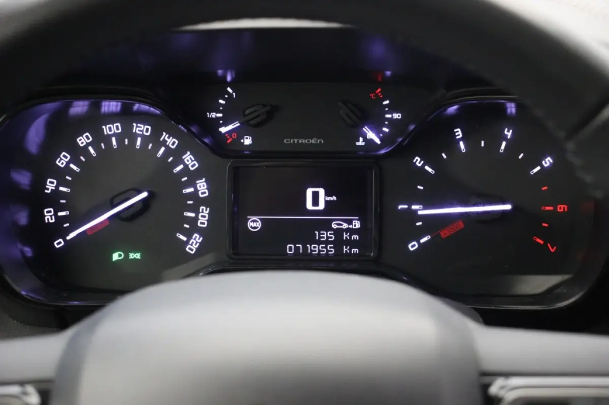 1.2 PureTech S&S C-Series - Carplay, Navi, Cruise
