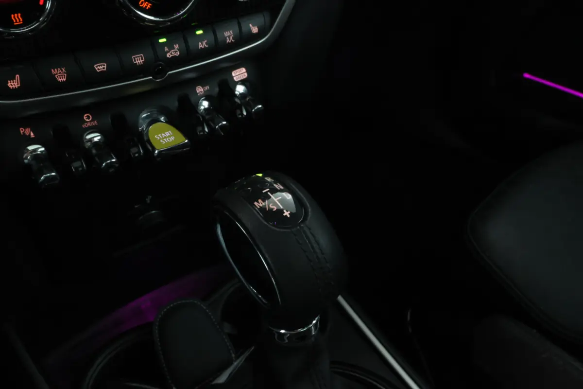 Mini 1.5 Cooper ALL4 Chili Panorama, Head Up, Automaat