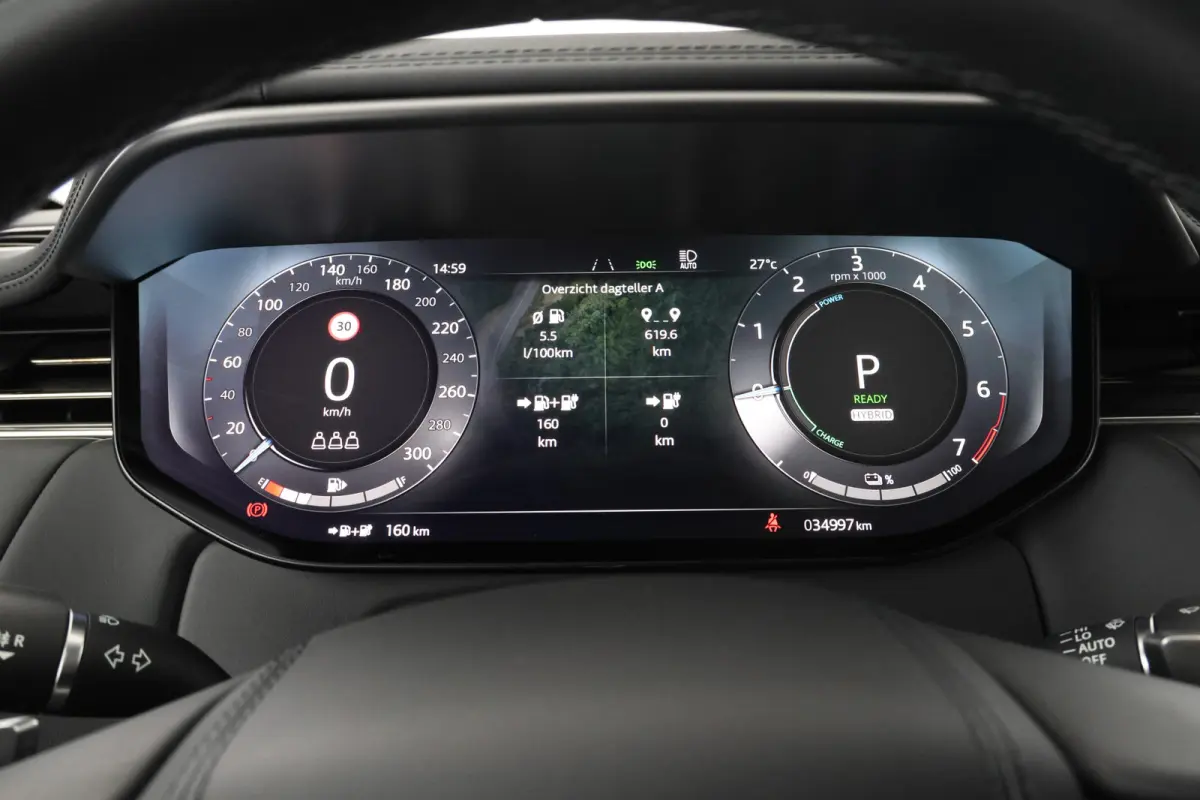 3.0 P460e PHEV Xpell Black pakket, Panorama, Trekhaak, Meridian 3D