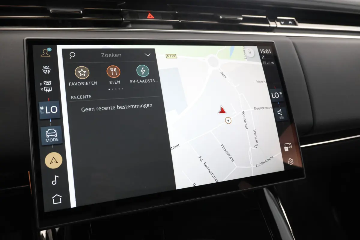 3.0 P460e PHEV Xpell Black pakket, Panorama, Trekhaak, Meridian 3D