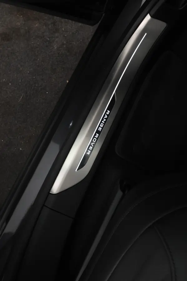 3.0 P460e PHEV Xpell Black pakket, Panorama, Trekhaak, Meridian 3D