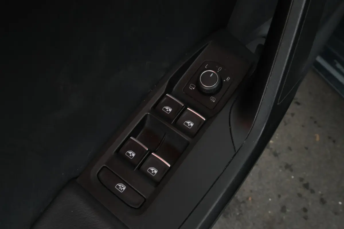 1.4 TSI eHybrid PHEV FR Business Intense Automaat, Digital Dash, Adaptieve Cruise
