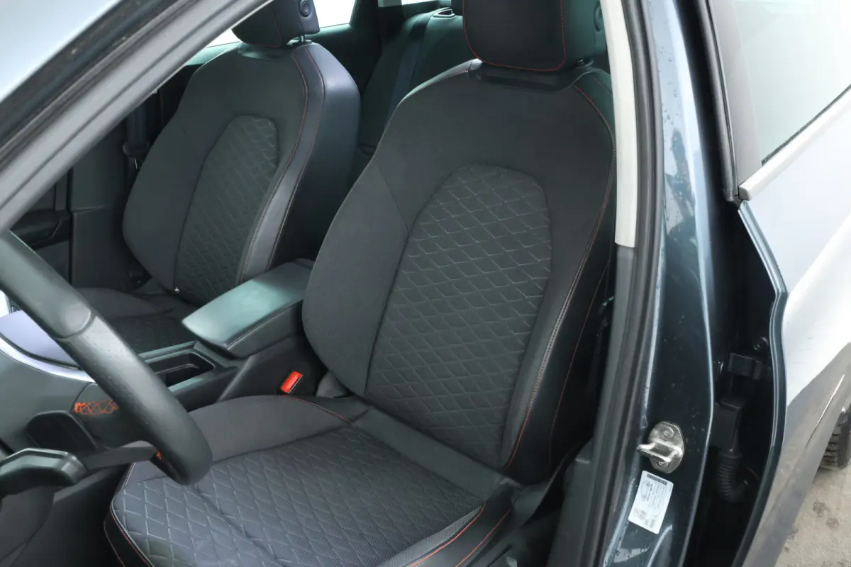 1.4 TSI eHybrid PHEV FR Business Intense Automaat, Digital Dash, Adaptieve Cruise