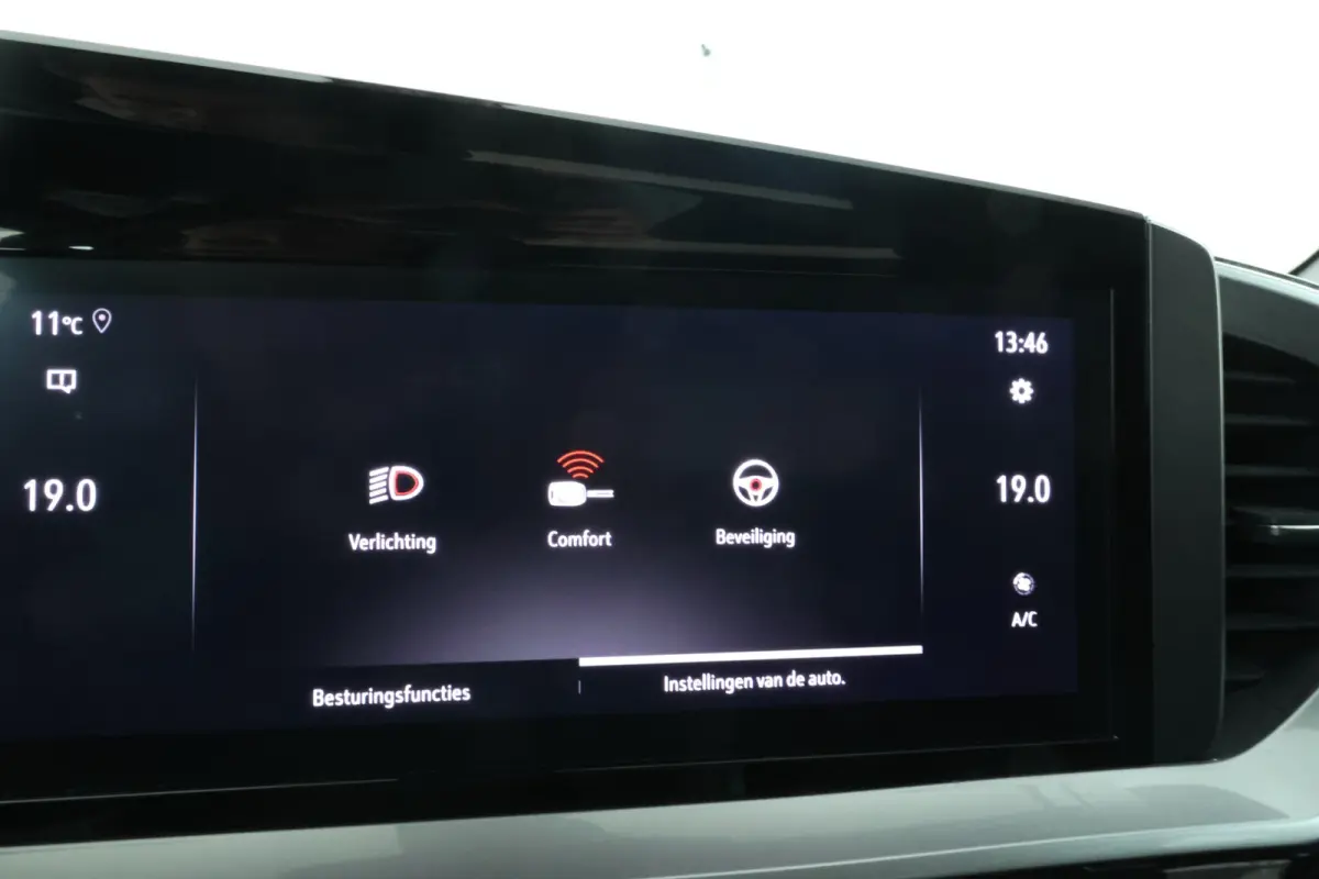 1.2 Turbo Ultimate Navigatie, Apple carplay, Leer, Massage, Airco