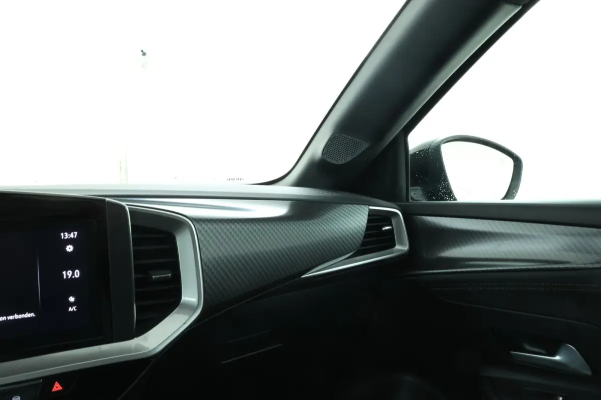 1.2 Turbo Ultimate Navigatie, Apple carplay, Leer, Massage, Airco