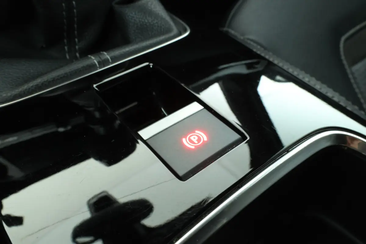 1.2 Turbo Ultimate Navigatie, Apple carplay, Leer, Massage, Airco