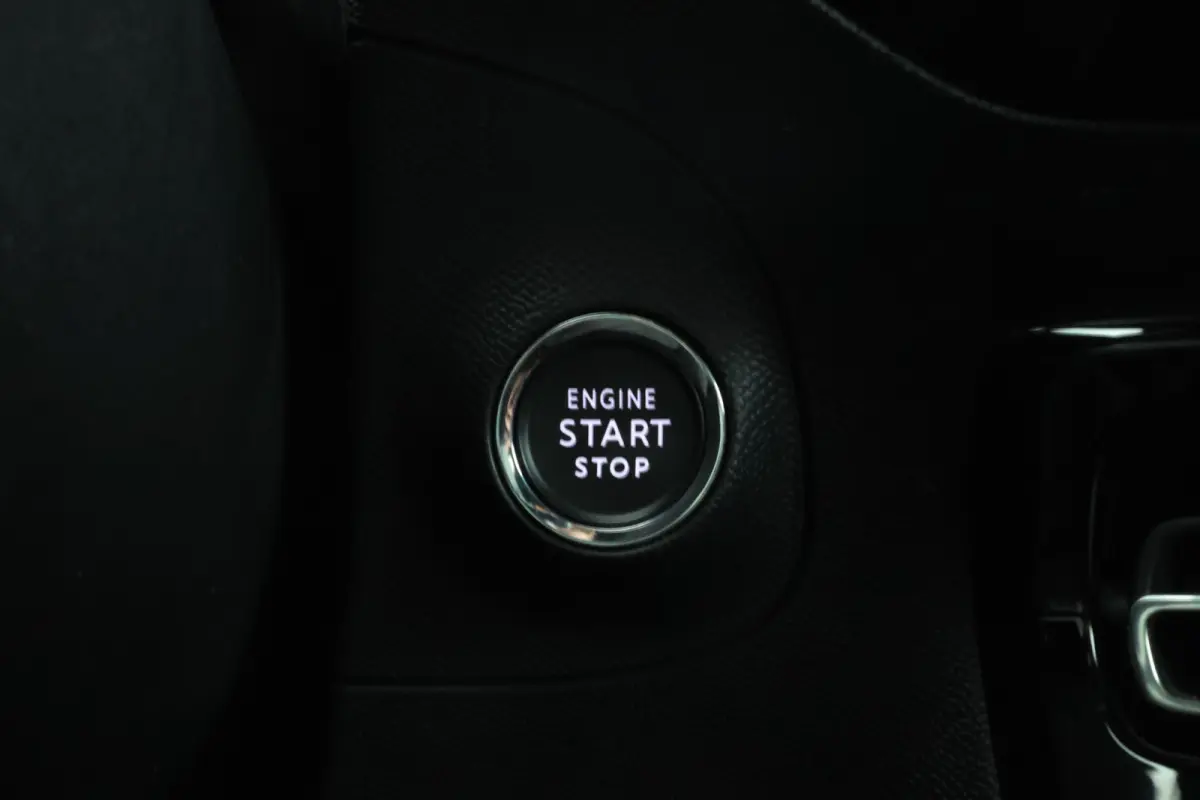 1.2 Turbo Ultimate Navigatie, Apple carplay, Leer, Massage, Airco