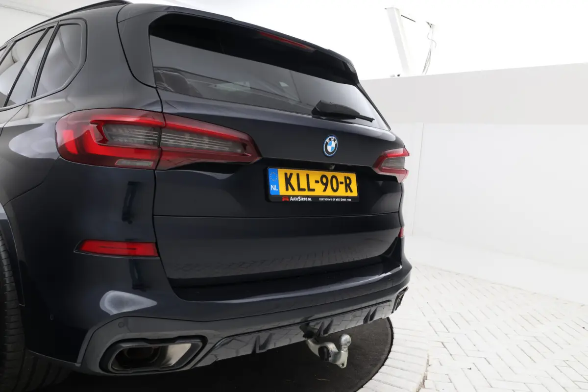 xDrive45e High Executive Individual Leder, Apple carplay, Head up, Trekhaak
